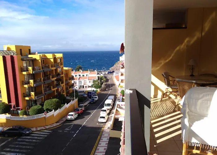 Olivia Sunset Blanco Puerto de Santiago (Tenerife)